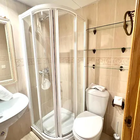 Lejlighed - Alicate Beachfront Apartment-9 *