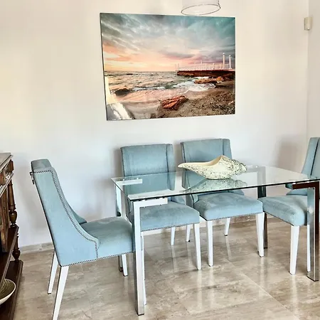 - Alicate Beachfront Apartment-9 Apartment Marbella