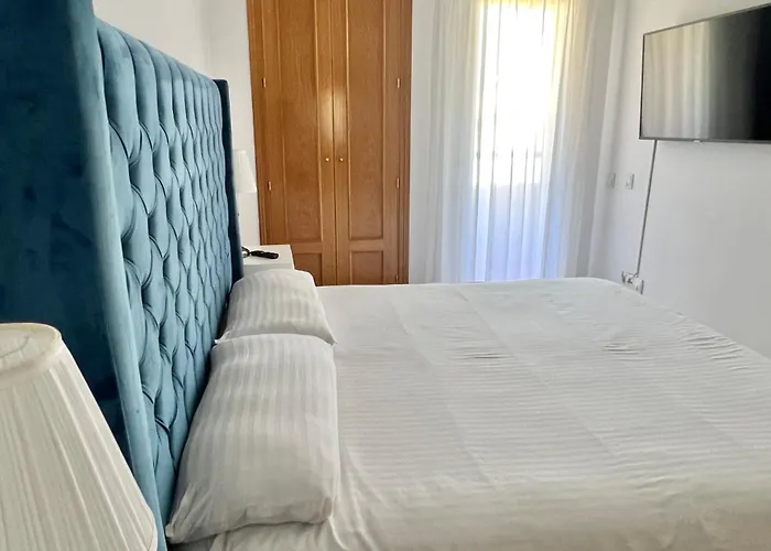 - Alicate Beachfront Apartment-9 Apartment *